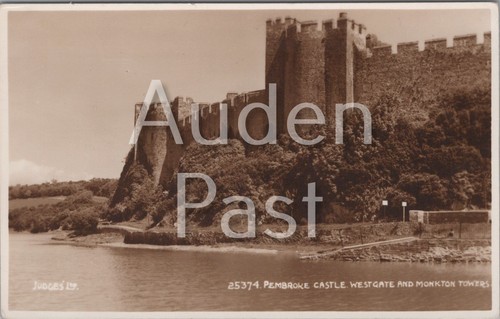 Pembroke castle westgate - westgate, und