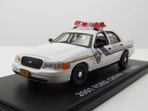 Ford crown victoria 2001 - ford,